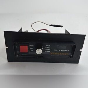 Vintage Whelen Traffic Advisor Switching Box with Console Bracket 01-06823-40-00